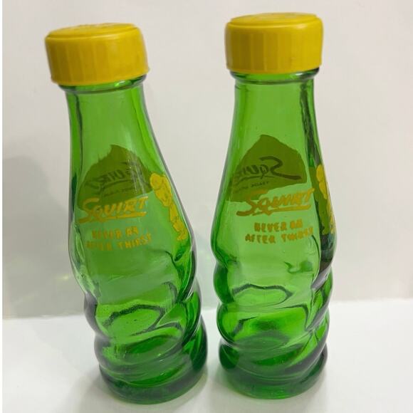 Mini Squirt Salt & Pepper shaker soda pop bottles. Collectible, Novelty Mexico - Picture 3 of 8